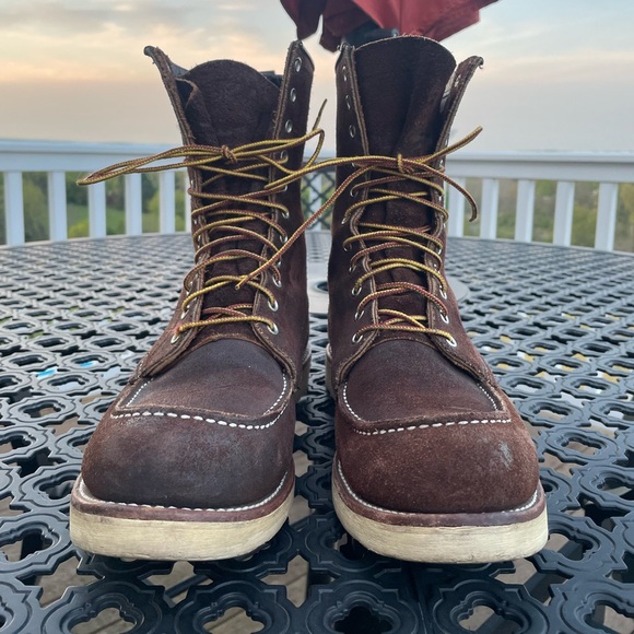 Red Wing 8” Chocolate Muleskinner Moc Toes - Picture 2 of 7